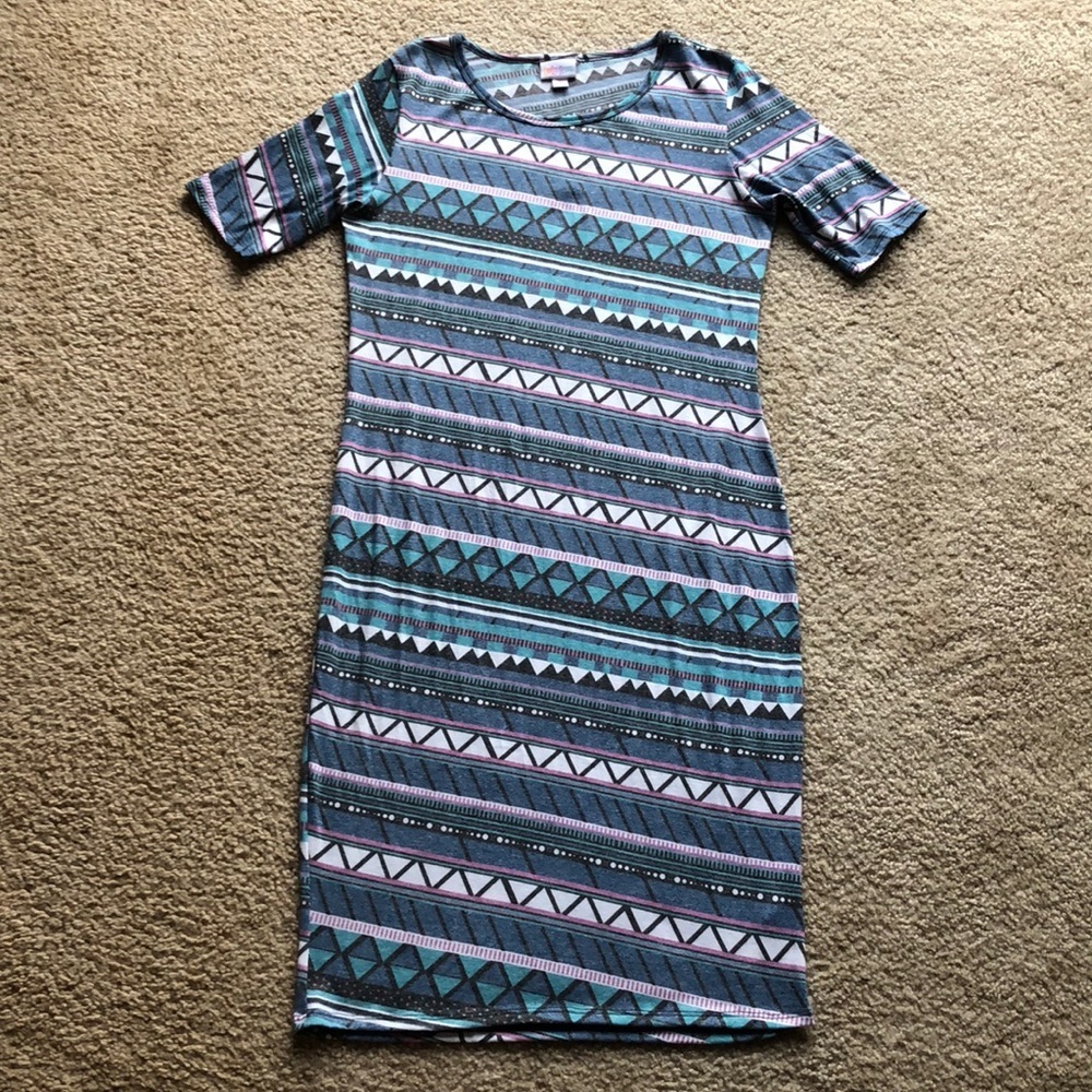 Lularoe Geometric Striped Julia Dress
